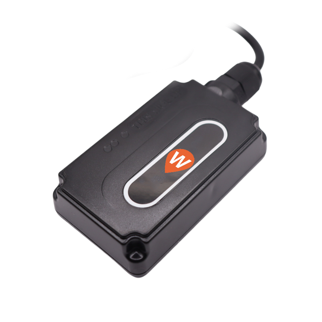 Sport Tracker (Wired GPS Tracker) for powered sports equipment or vehicles